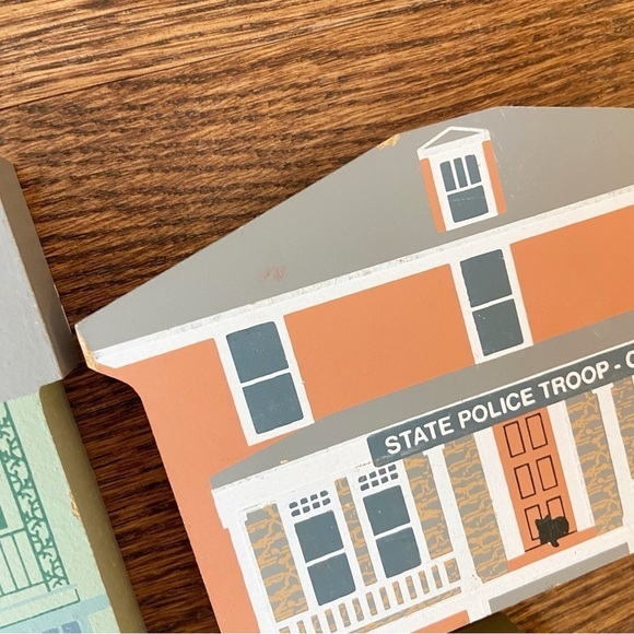 The Cat’s Meow | Vintage 1993 Series XI Lot of 3 Miniature Cottage Core Houses - Picture 6 of 11